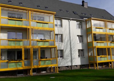 Przeszklenia balkonowe w balkonach dostawnych Niemcy